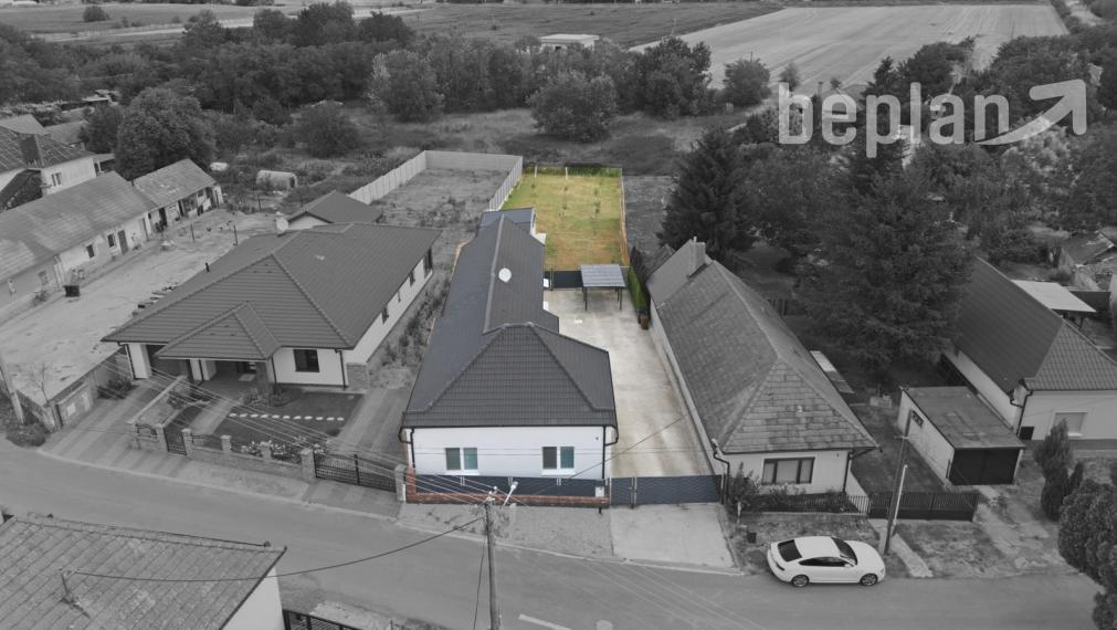 Na predaj kompletne zrekonštruovaný rodinný dom v obci Topoľníky