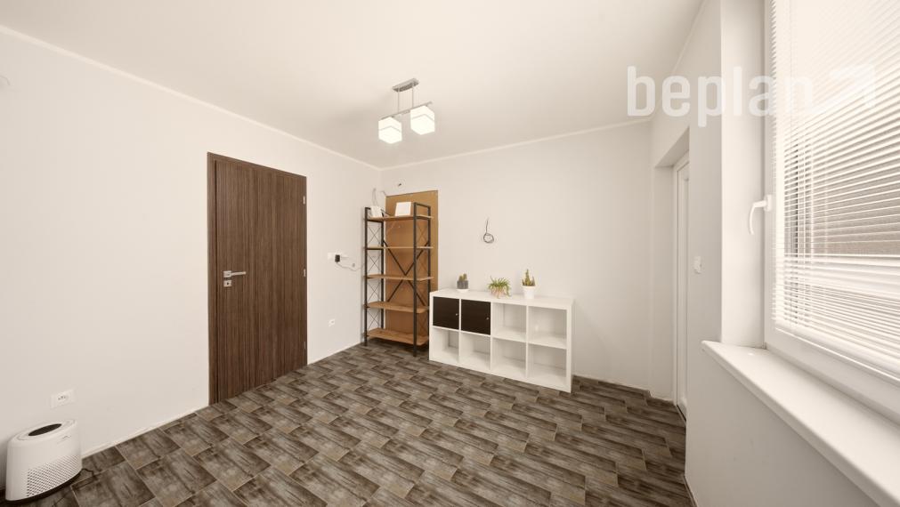 Na predaj kompletne zrekonštruovaný rodinný dom v obci Topoľníky