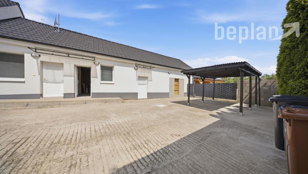 Na predaj kompletne zrekonštruovaný rodinný dom v obci Topoľníky