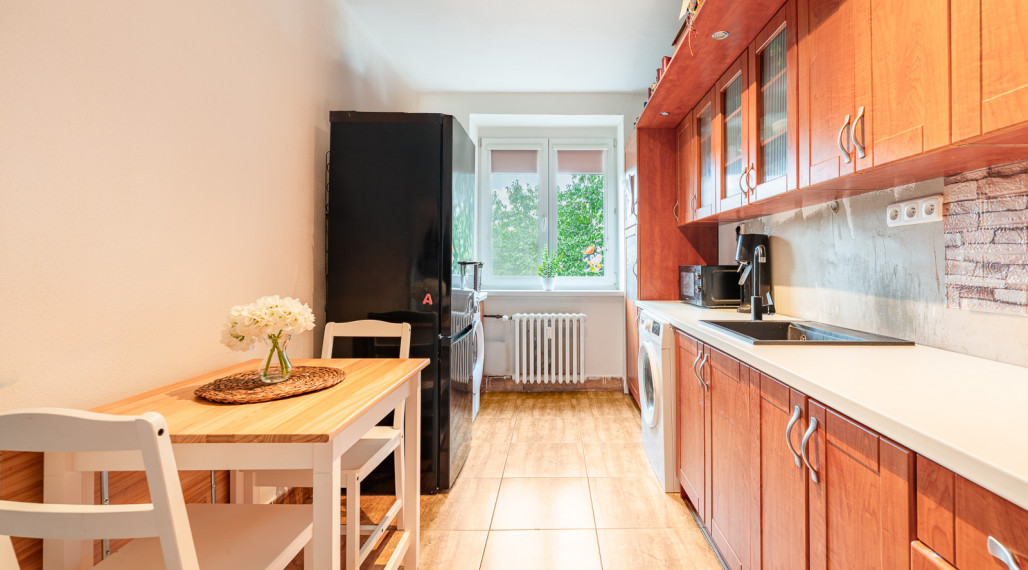 Na predaj 2-izbový byt s balkónom v atraktívnej lokalite Bratislavy