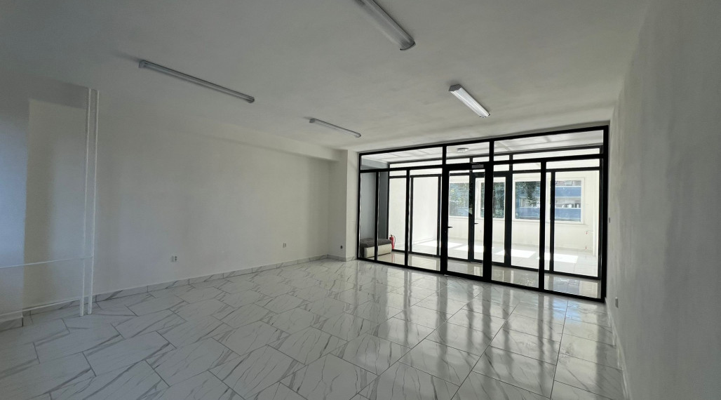 Na prenájom obchodné priestory v lokalite Martin-Sever