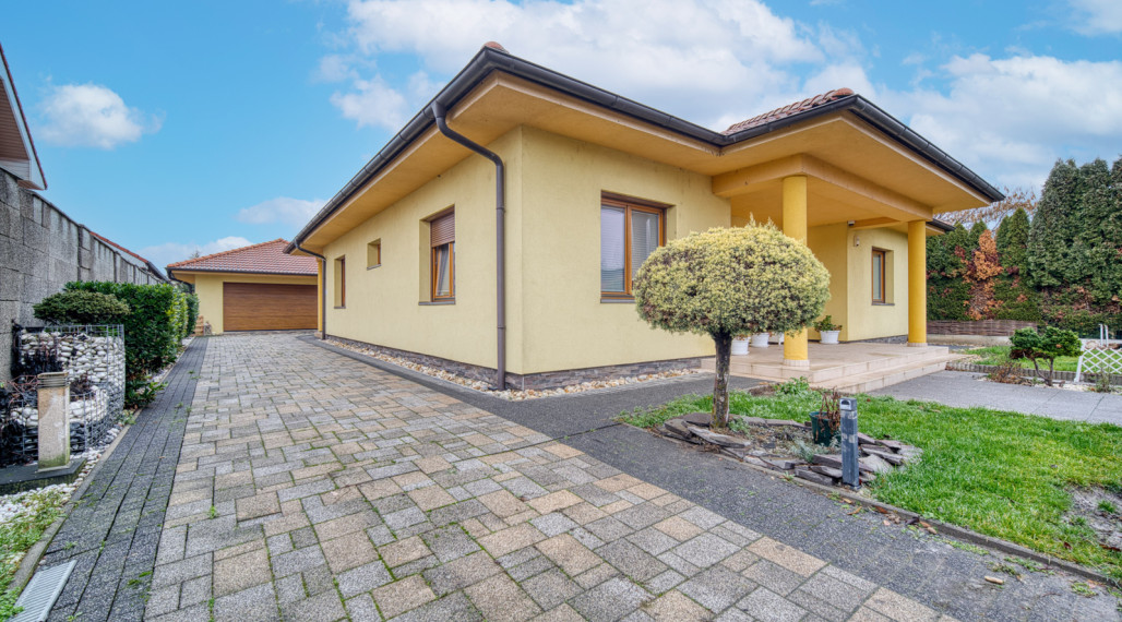 Na predaj kompletne zariadený rodinný dom vo Veľkom Bieli