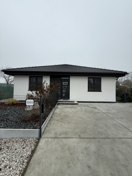 Na predaj 4-izbový rodinný dom v Hrubej Borši