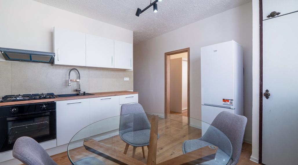 Na prenájom 2-izbový byt s loggiou v Prešove