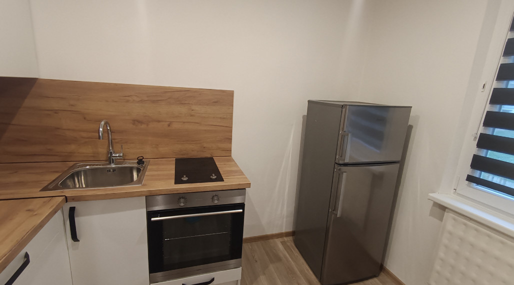 Na prenájom zrekonštruovaný 1-izbový byt v Martine - časť Košúty II