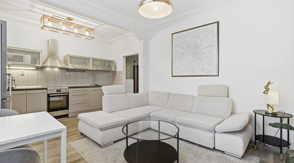 Na prenájom 2-izbový byt na Haburskej ulici v Bratislave