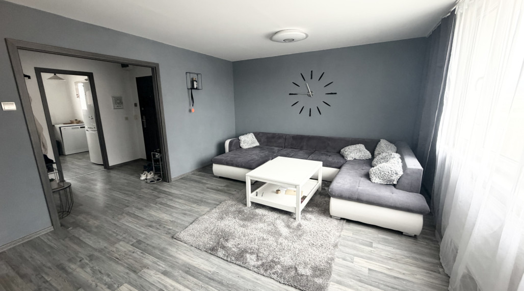 Na predaj 3-izbový byt v Martine - Ľadoveň