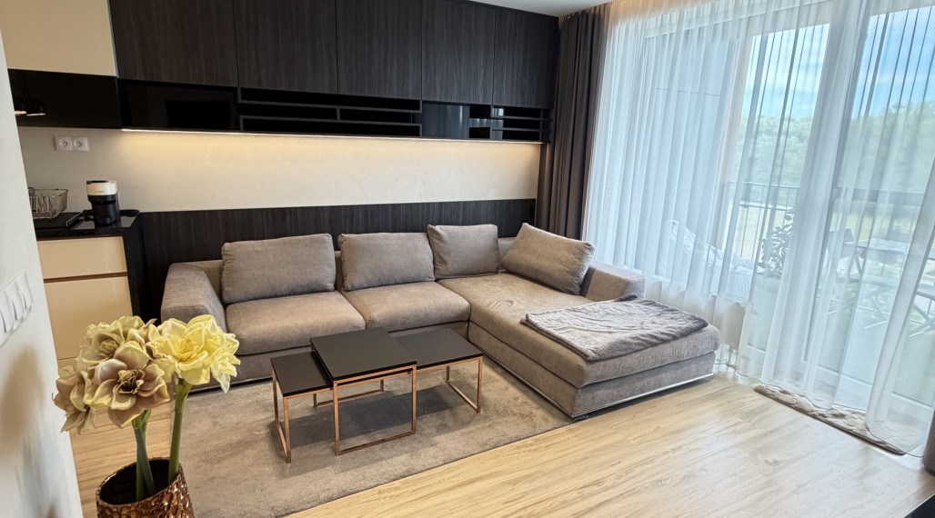 Na prenájom moderný 2-izbový byt v Slnečniciach