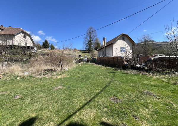 Na predaj slnečný stavebný pozemok v obci Horná Štubňa