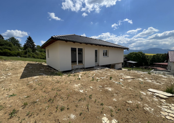 Na predaj novostavba rodinného domu v obci Turčiansky Peter