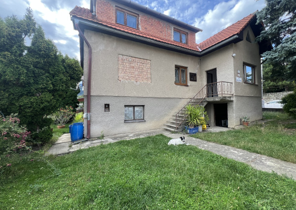 Na predaj rodinný dom na Stráňach