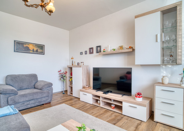 Na predaj 3-izbový byt na ulici Novomeského v Pezinku