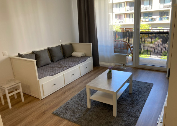 Na prenájom 1-izbový byt s balkónom v novostavbe Slnečnice