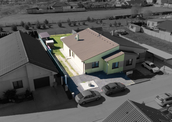 Na predaj útulný 4-izbový rodinný dom v Malých Levároch