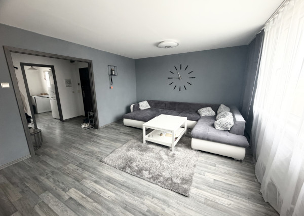 Na predaj 3-izbový byt v Martine - Ľadoveň