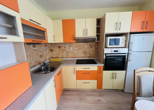 Na prenájom 1-izbový byt Ľadoveň - Martin