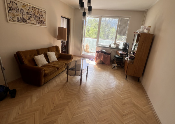 Na predaj priestranný 3-izbový byt vo Vrútkach